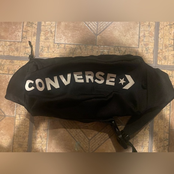 Converse Black Fanny pack - Picture 1 of 4